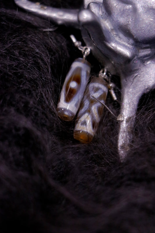 Apsara- Perfumed Tibetan Dzi Bead